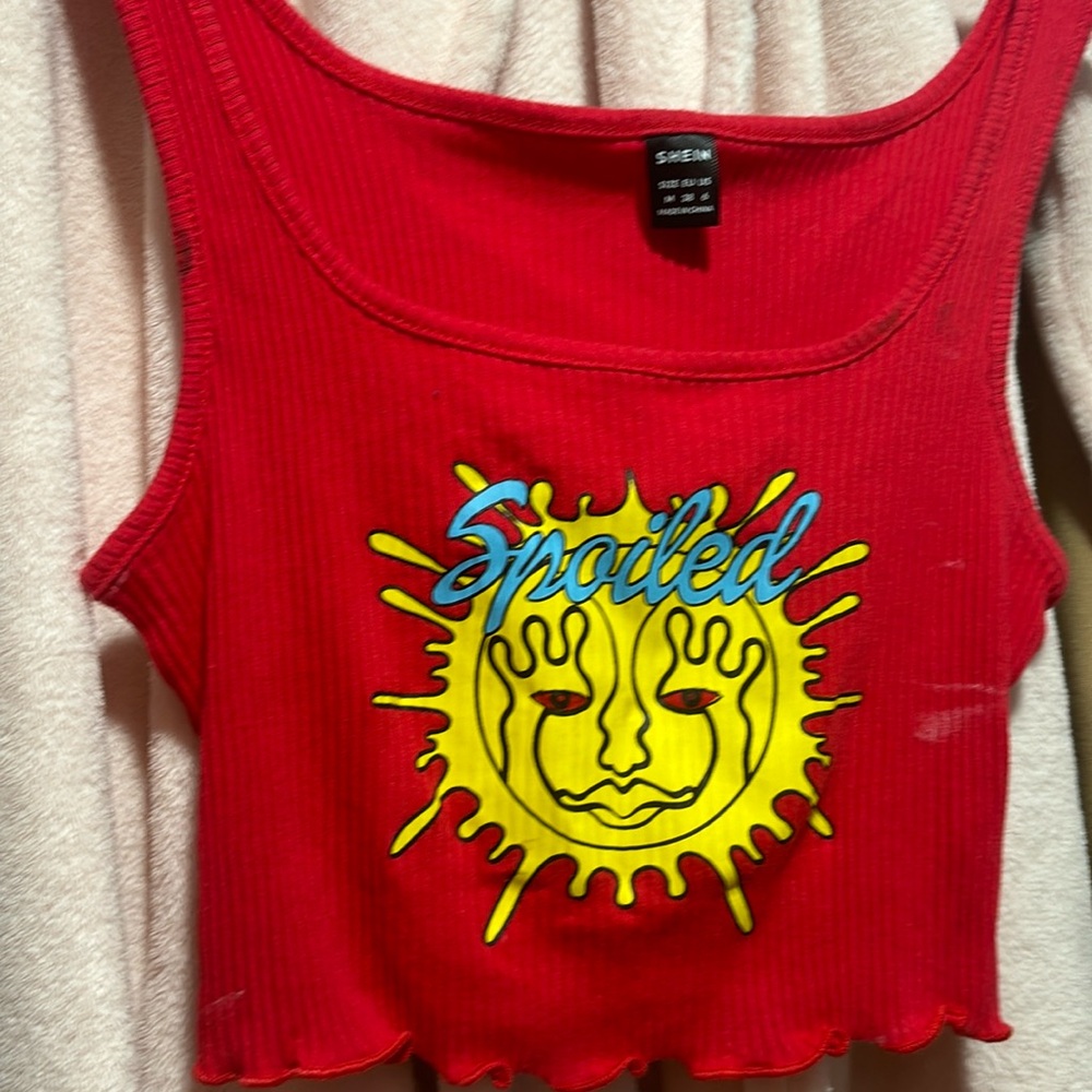 Crop top